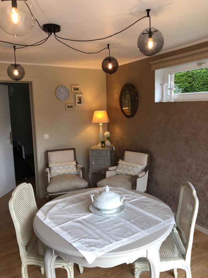 Bed and Breakfast Au Refuge Du Speleo Hotton Zewnętrze zdjęcie