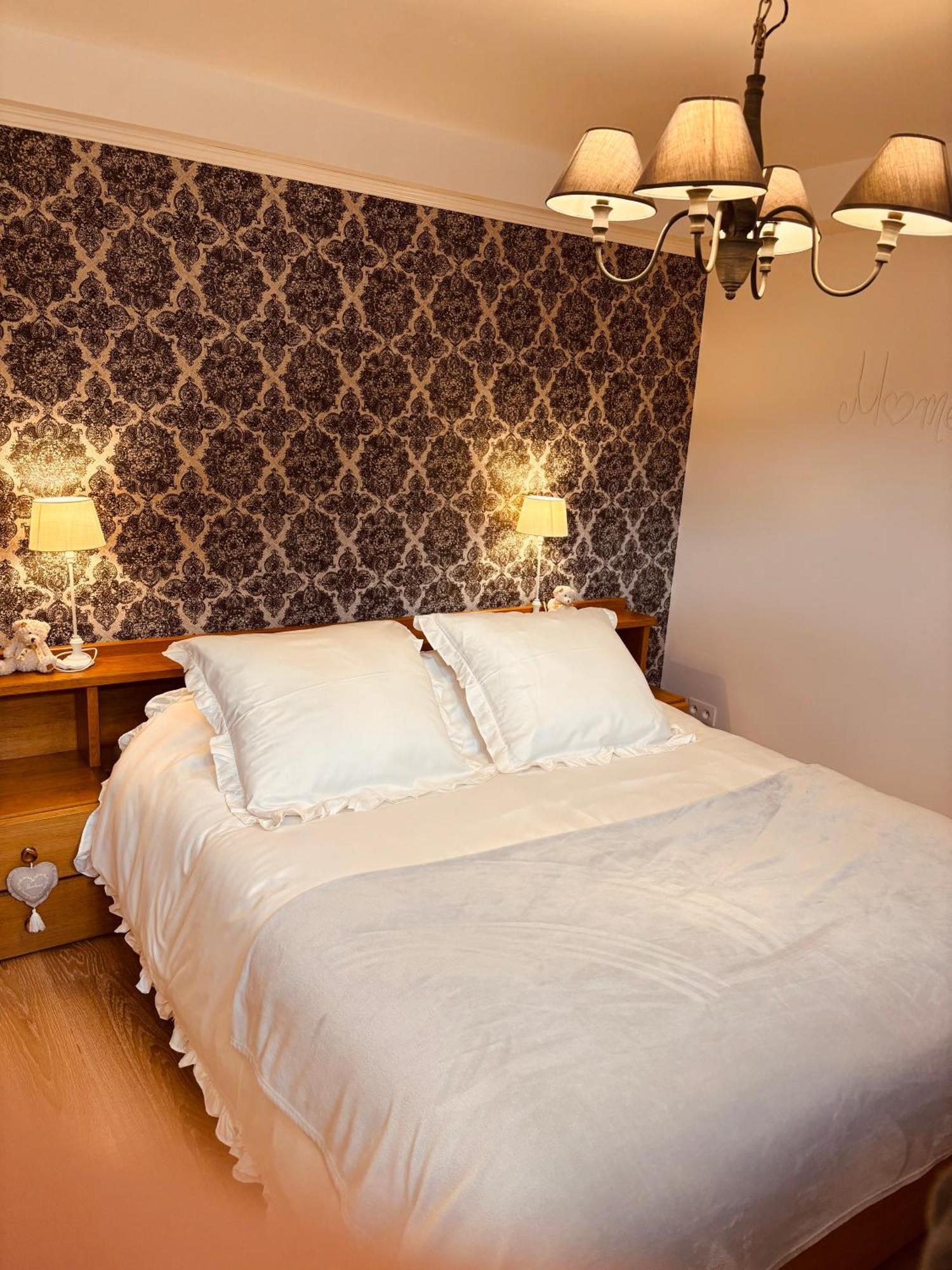 Bed and Breakfast Au Refuge Du Speleo Hotton Zewnętrze zdjęcie